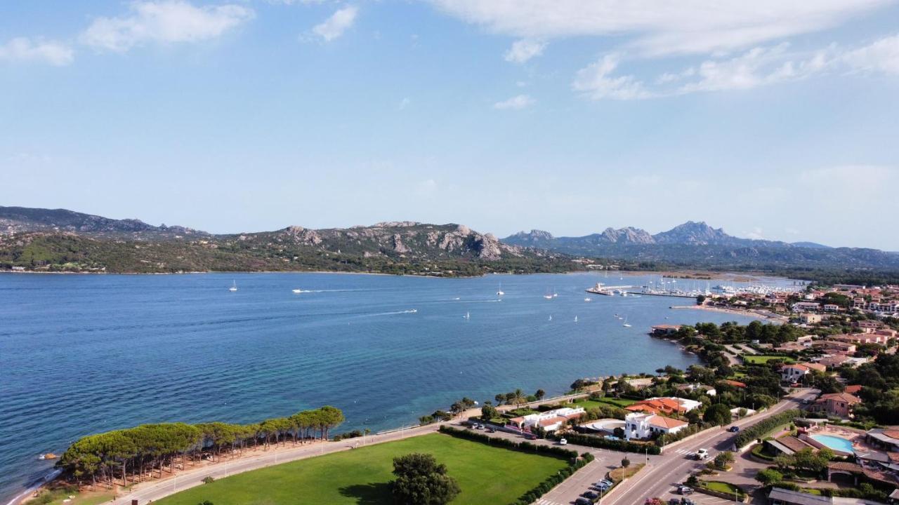 Aqualife Luxury Apartment Arzachena Buitenkant foto